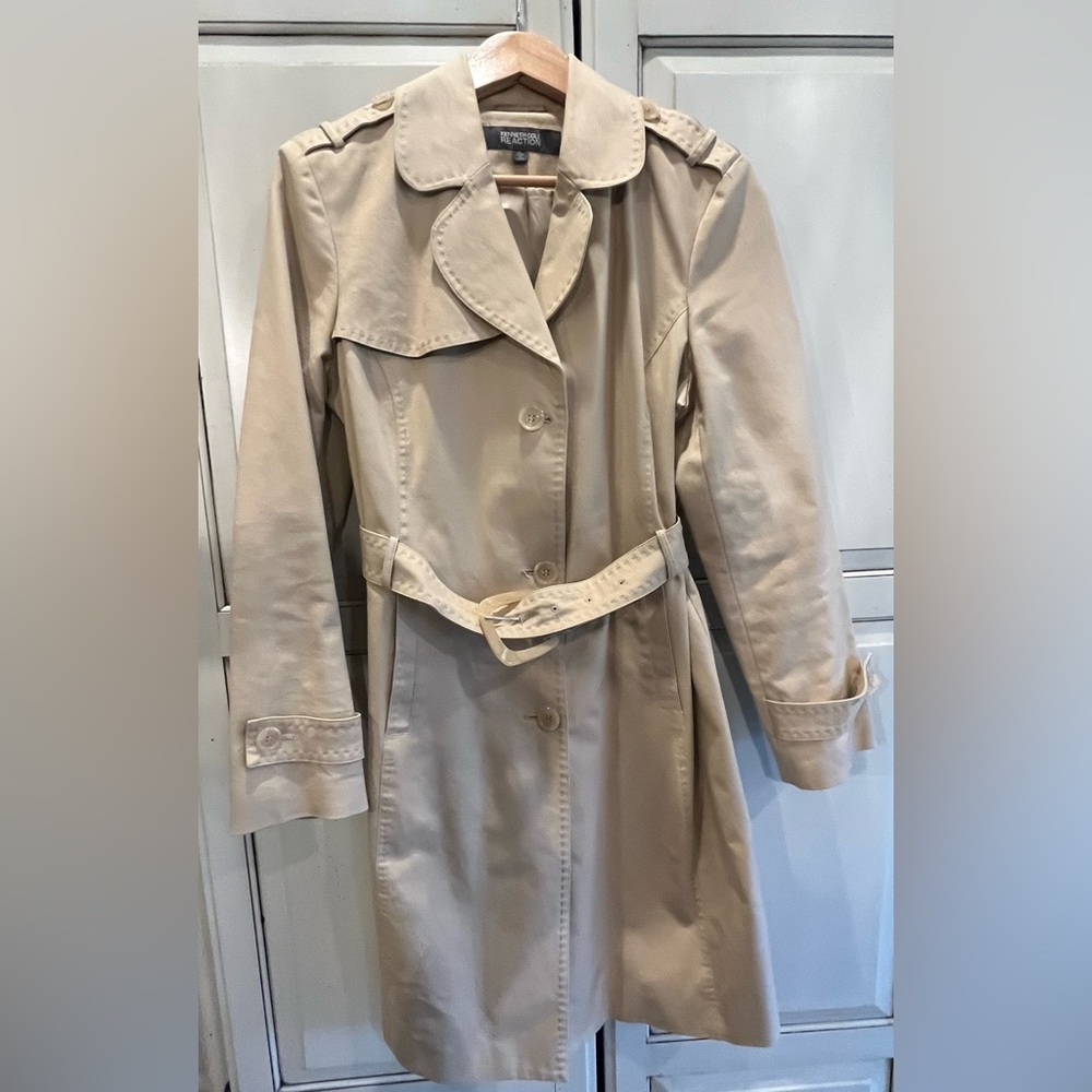Kenneth Cole Reaction Light Tan Trench Coat
